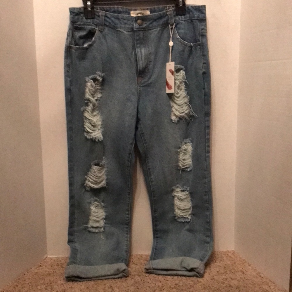 Chelsea and Violet jeans NWT size 31